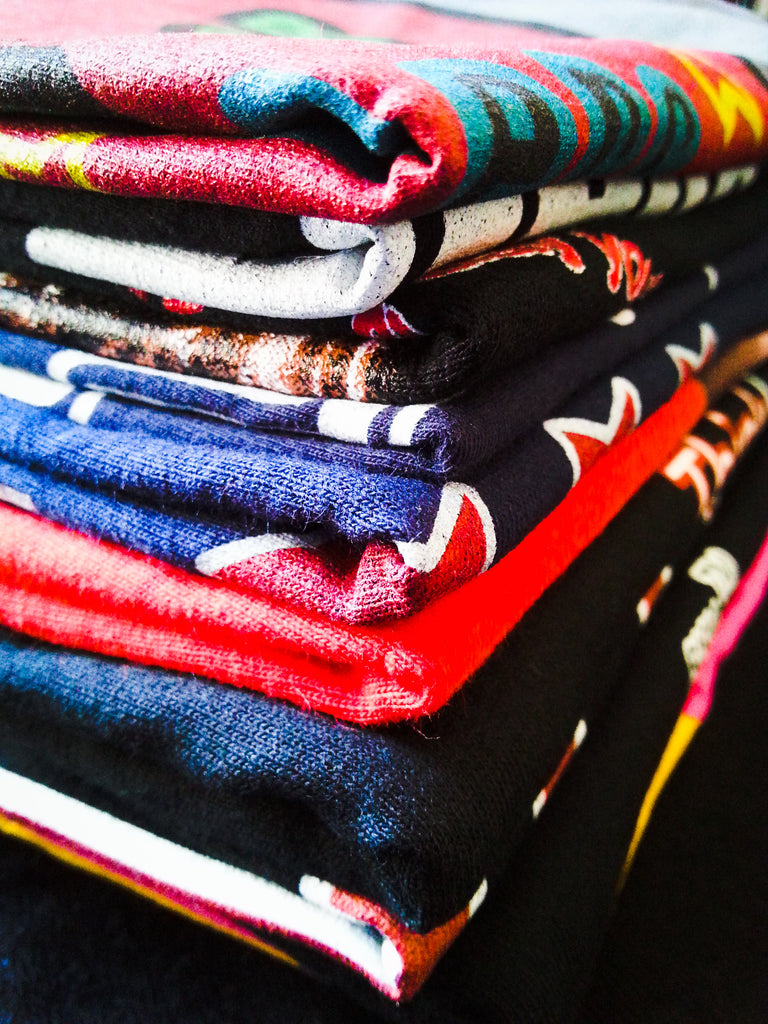 Sunday Tee Vibe!